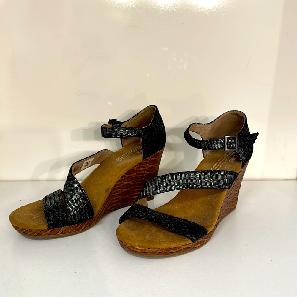 Toms Clarissa Wedge Sandals | Black and Brown | Silver Hardware